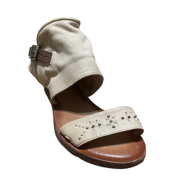 Miz Mooz Leather Wide Width Sandals - Forge - Size EU 38W / 7.5 - 8 Wide NEW - Picture 1 of 8